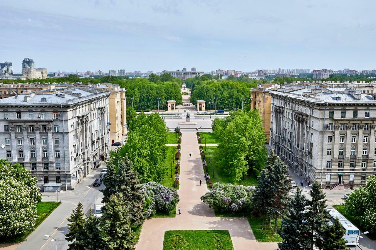 Hotel Rossiya à St Pétersbourg Extérieur photo